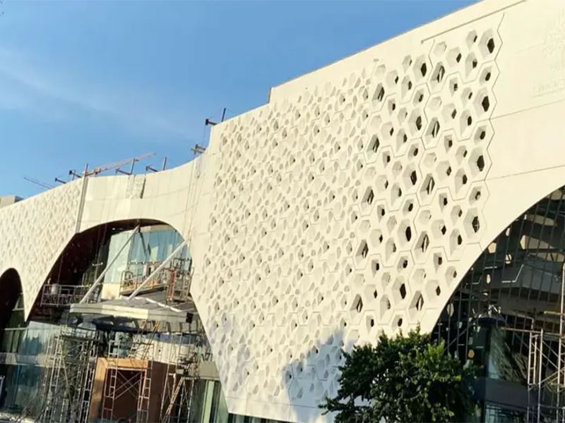 UHPC外墻掛板，讓建筑充滿無限想象